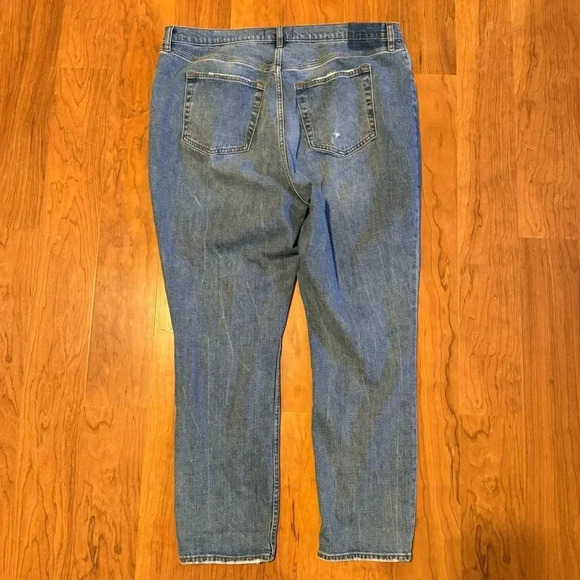 ABERCROMBIE & FITCH Curve Love 90’s Straight Ultra High Rise Denim Jeans 20 - Picture 3 of 3